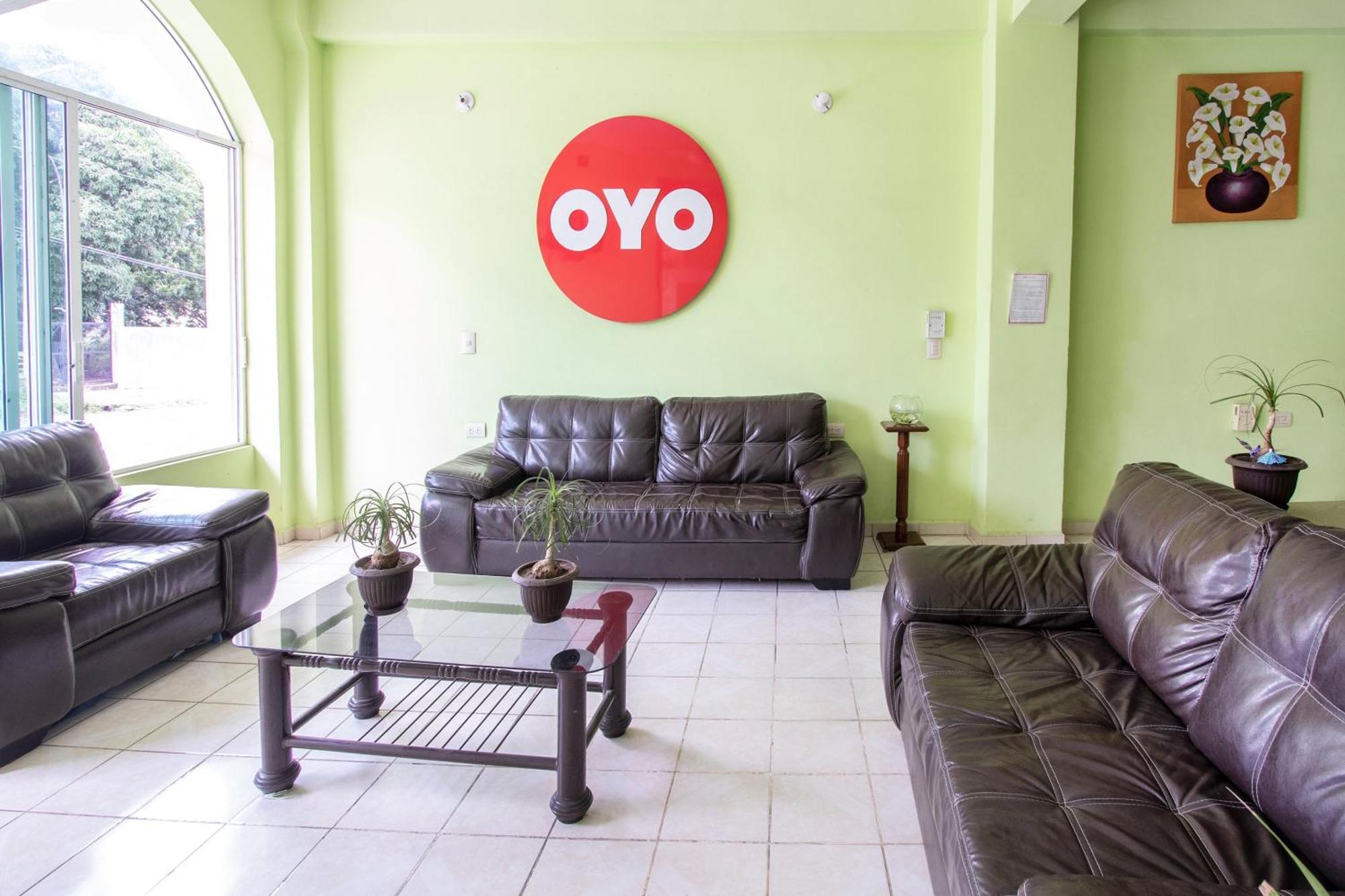 Oyo Hotel Estacion,Jose Cardel,Parque Central Revolucion Екстер'єр фото